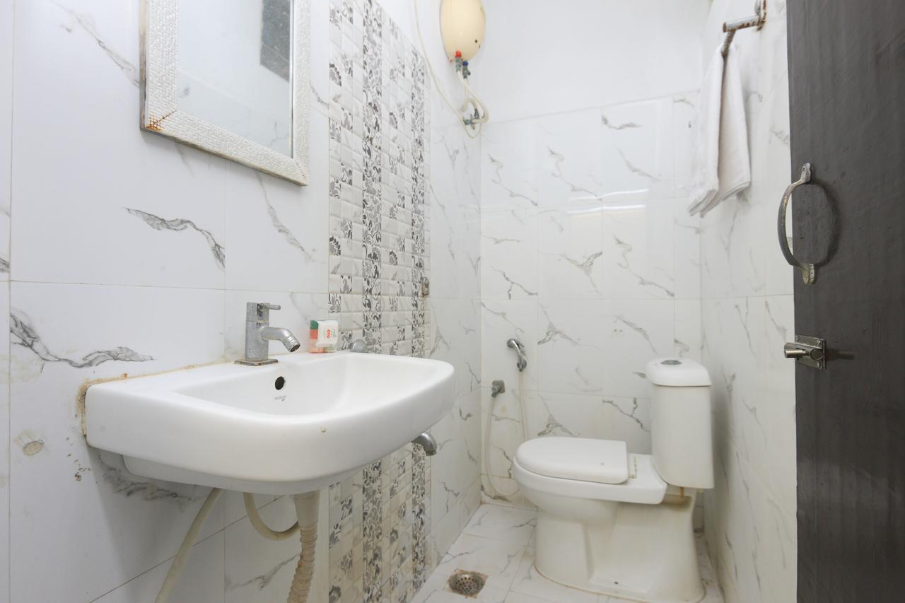 Hotel Oyo 8645 Syeds